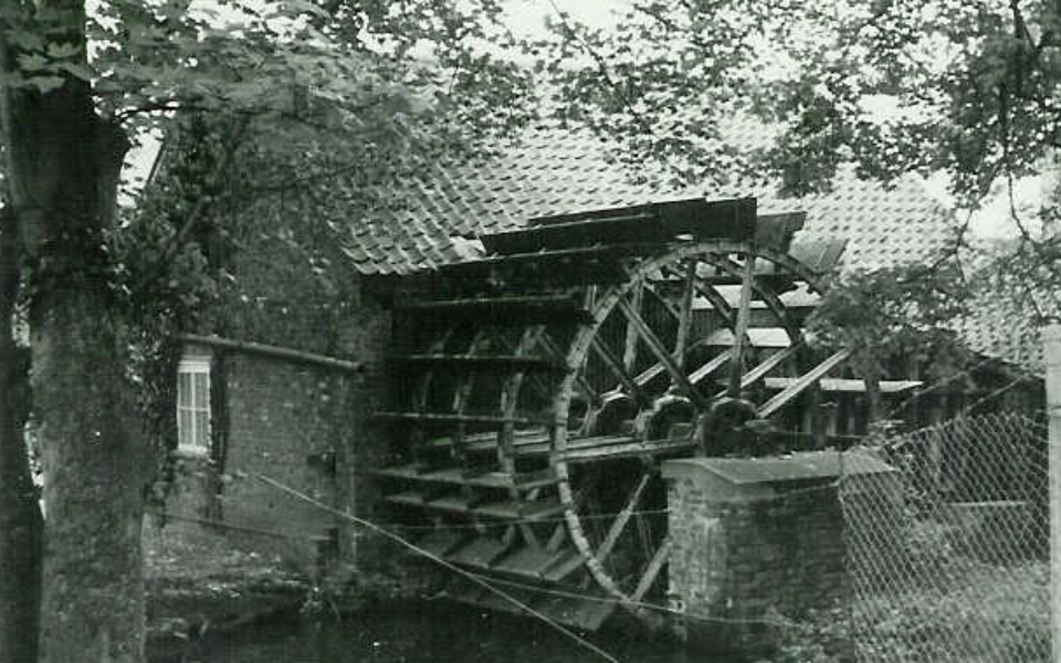 Liberty’s mill wheel (J Pile) c.1950