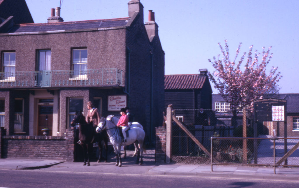 40/40a Cricket Green, Mitcham, Surrey CR4. Sheila Shaw Riding School.