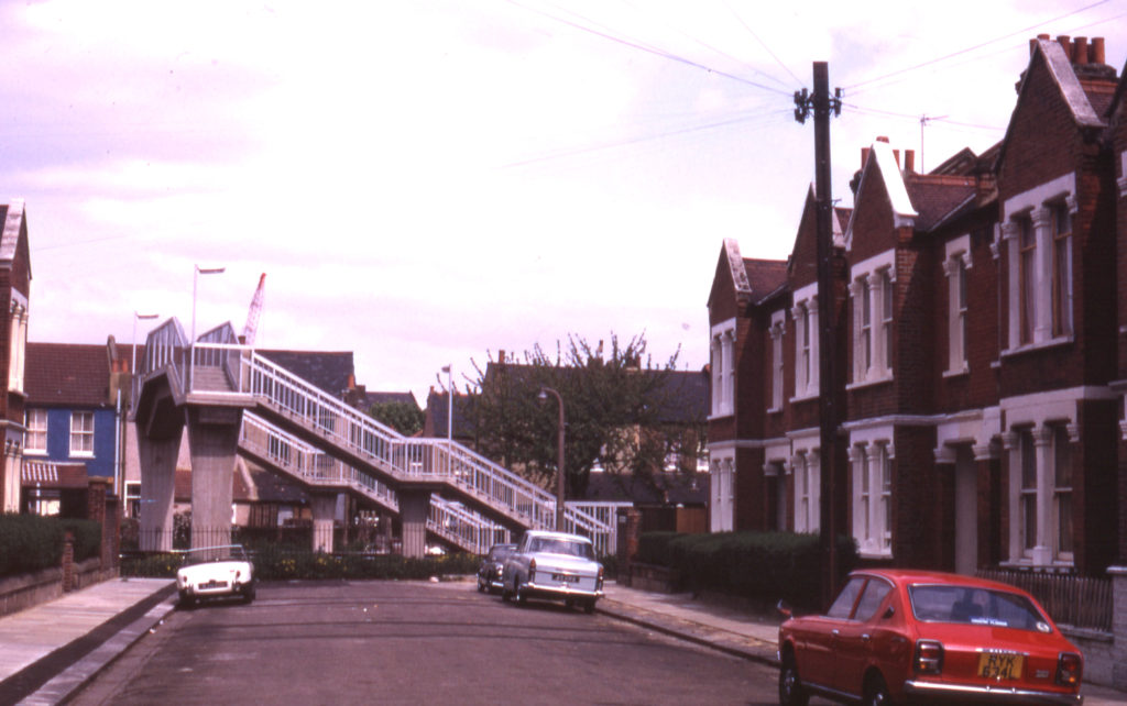 Boundary Road, Colliers Wood, London SW19. Footbridge across railway to Common Field Lane (now Kenlor Road). Tooting.