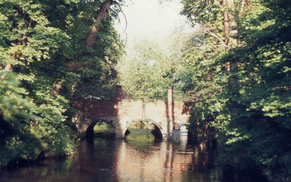 Mitcham Bridge from Happy Valley (downstream), Mitcham, Surrey CR4.