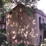 98a Phipps Bridge Road, Mitcham, Surrey CR4. Gothic building. Probably early 19th century. Former coachman's house for Wandle Villa.