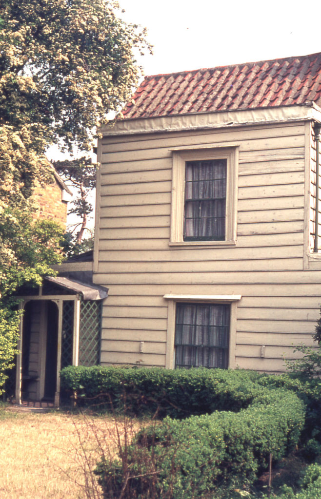 183 Commonside East, Grove Cottage, Mitcham, Surrey CR4. 18th century. Demolished c. 1985.