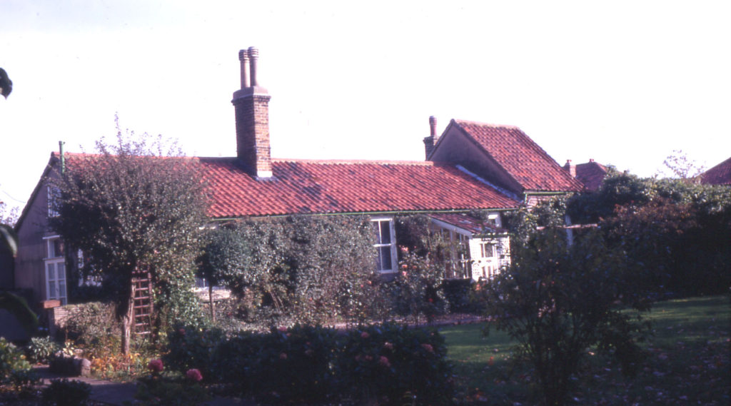 441 Commonside east, Mitcham, Surrey CR4. 19th century. demolished c. 1970.