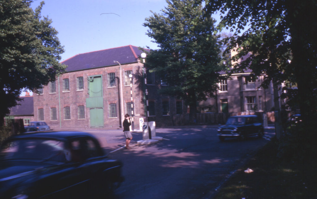 Whiteley Products Ltd. Morden Road, Morden, Surrey SM4.
