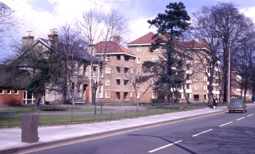 London Road - milestone and Citizens Advice Bureau, Mitcham, Surrey CR4.