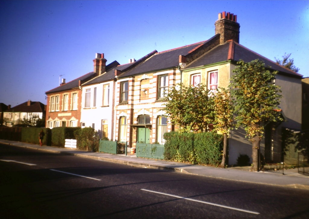 174-182 Grand Drive SW20 (1971) WJR