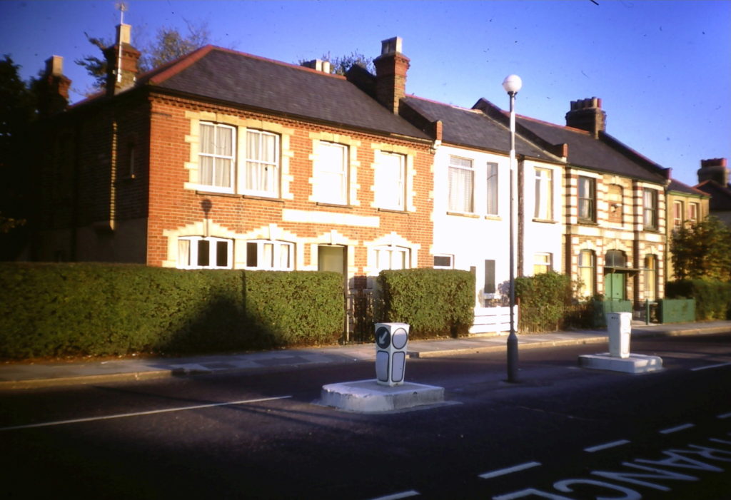 Randall Lodge, Camrose & 1-2 the Maisonettes, Grand Drive SW20 (1971) WJR