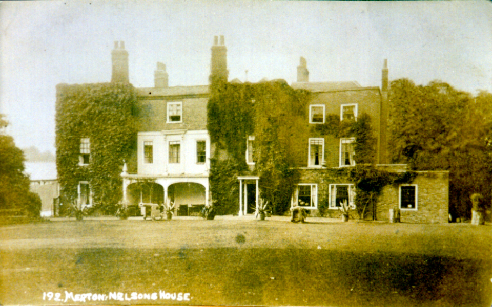 The building which replaced the gatehouse in 1909 was used for roller-skating and then for making airships. It was converted to a palais de danse in 1922, and was later occupied as Furnitureland.