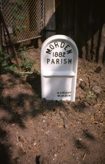 mhs-wjr-85-34 Morden Parish Boundary Post Eastway (since stolen) 05-70