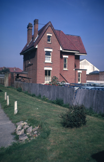 mhs-wjr-89-18 North Lodge London Road Morden 10-70